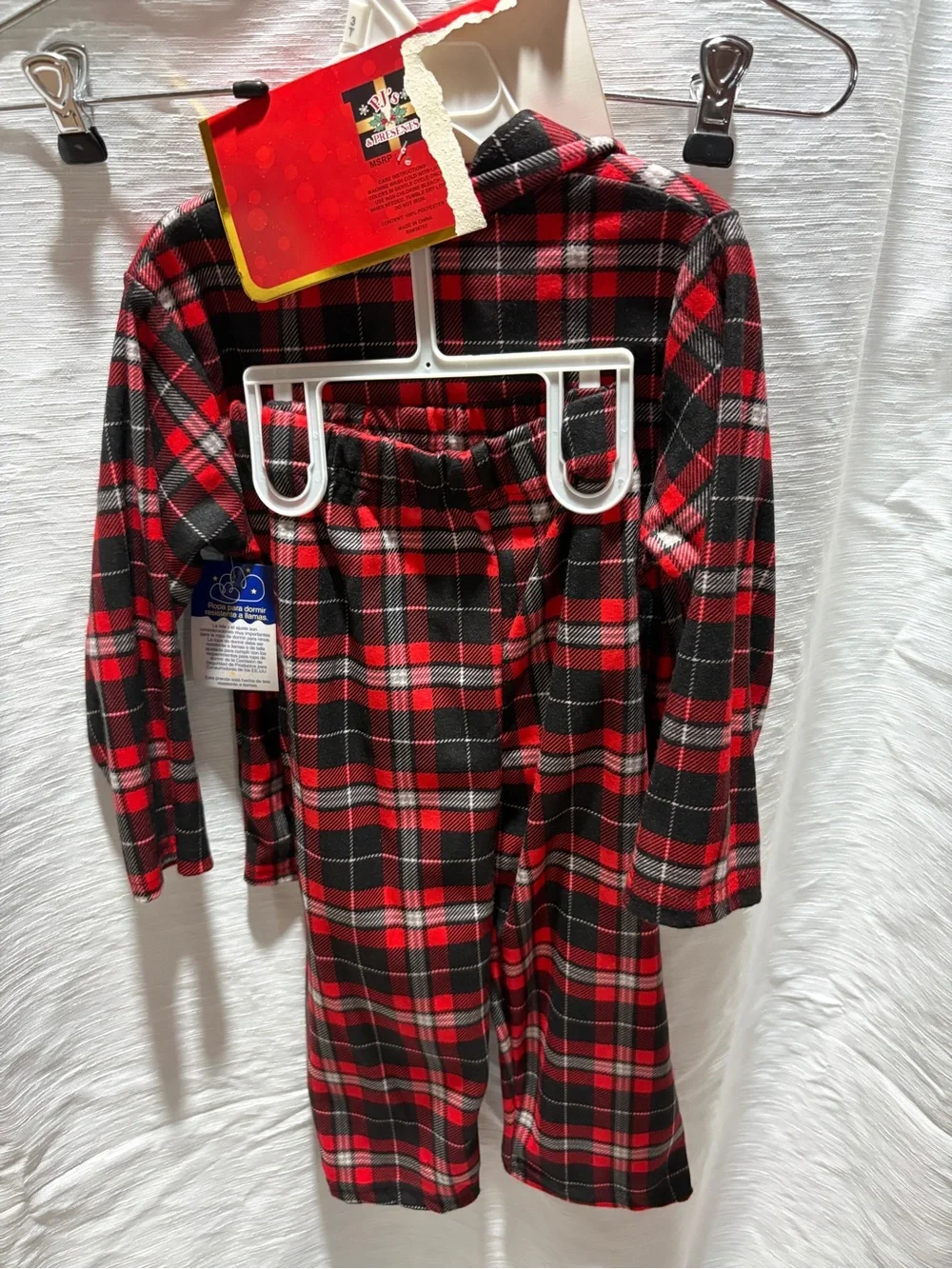 - Red & Black Plaid Kids Pajama Set Size 3T